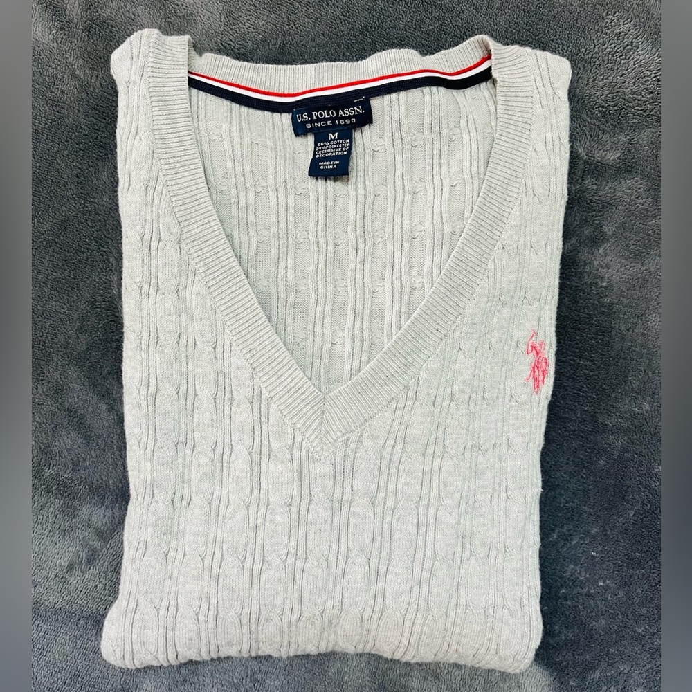 U.S. Polo Assn.Women’s Pullover V Neck Sweater Heather Gray